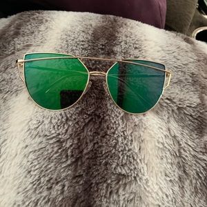 New!! Sojos sunglasses